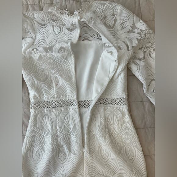 NWT Two Sisters White Lace Long Sleeve Mini Dress - 4 - Picture 4 of 11